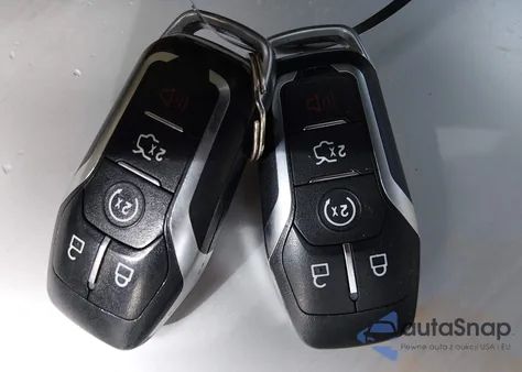 2013 Lincoln Mkz z USA, uszkodzony, nr VIN 3LN6L2J98DR811329